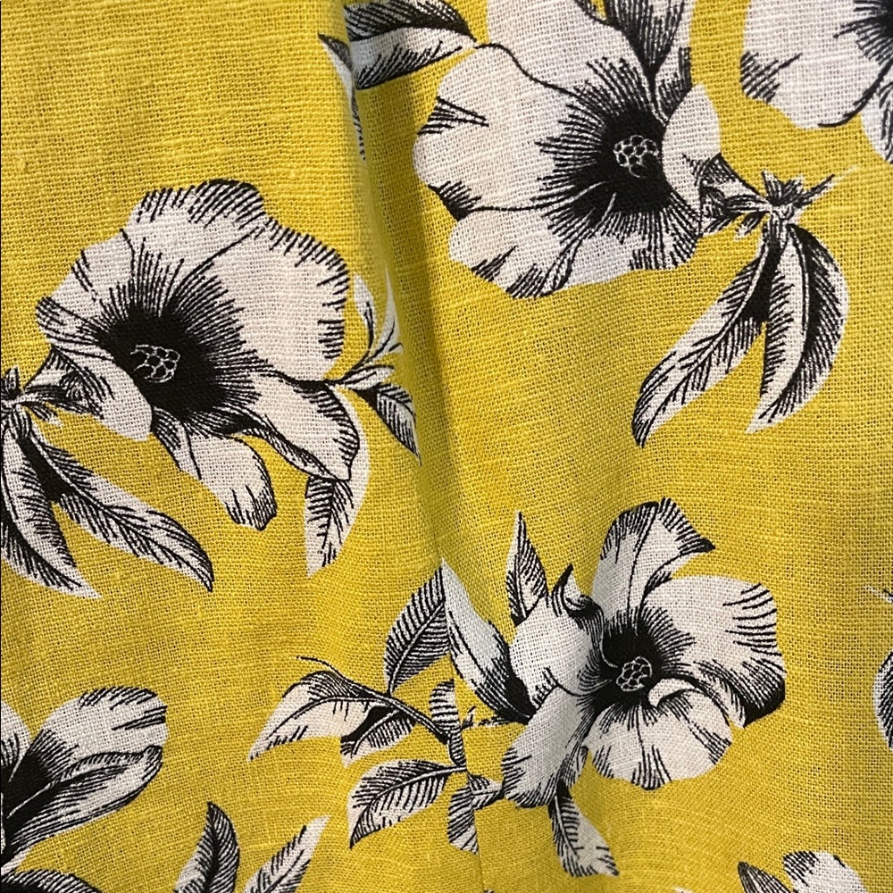 Banana Republic Linen/Rayon Halter Top - Picture 3 of 11